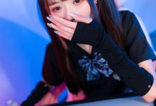 [YITUYU艺图语]2022.06.09 电竞少女 兔子Zzz不吃胡萝卜[21+1P／215MB]-美图岛