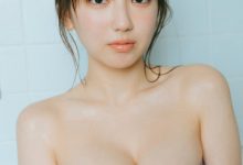 沢口愛華の写真集 清純な輝きと大人の魅力が共存する 『innocent white』-美图岛